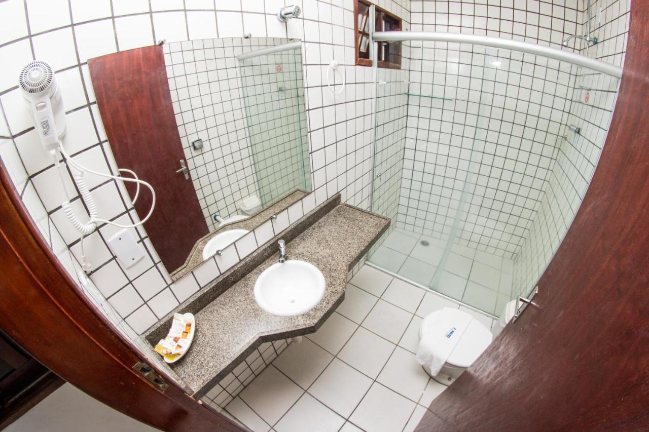 Quarto Standard com Cama de Casal ou 2 de Solteiro
