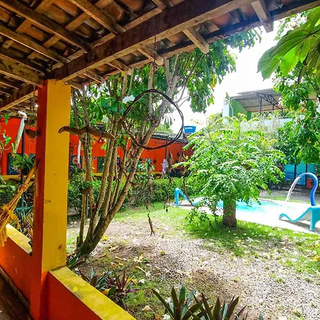 Proxima Estacion Hostel-2
